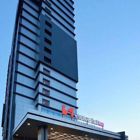 Swiss-Belinn Simatupang Jacarta Exterior foto
